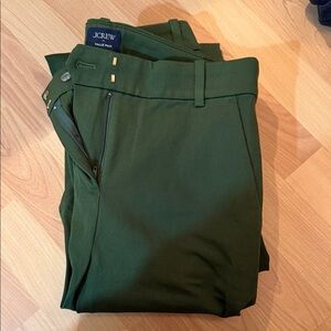 J. Crew Women's Green Straight Leg Pants